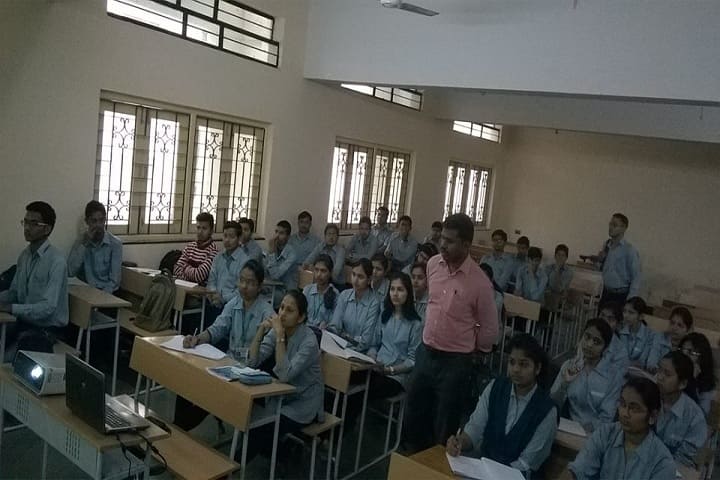 KK Wagh College of Agricultural Engineering and Technology, Nashik campus photo 2
