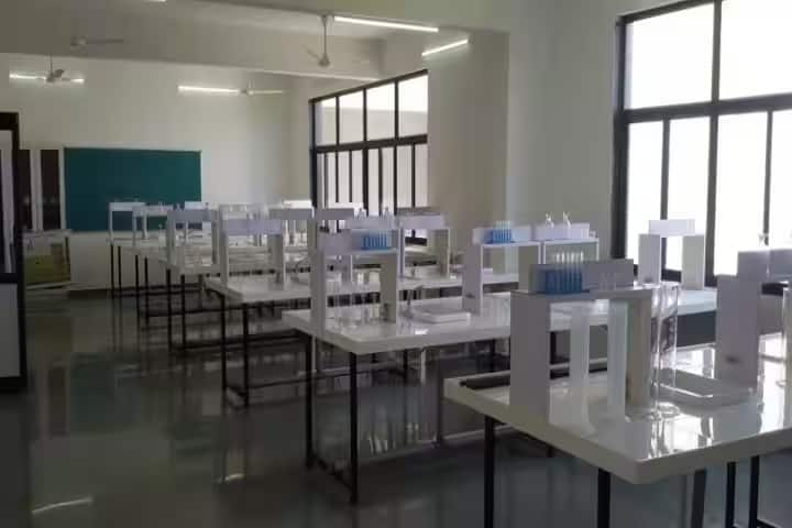 Khyati College of Nursing, Ahmedabad campus photo 4