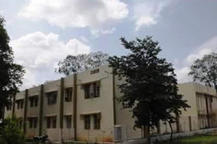 Sir Dr M S Gosavi College of Pharmaceutical Education and Research, Nashik campus photo 2