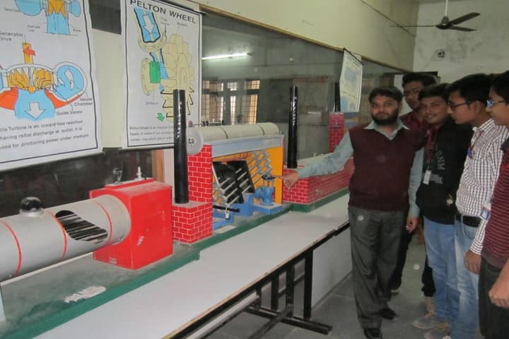 VPMP Polytechnic, Gandhinagar campus photo 3