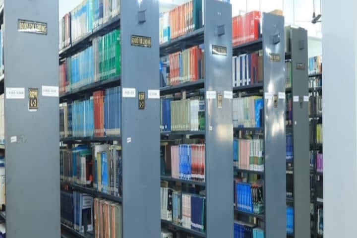 The Neotia University, Kolkata campus photo 3