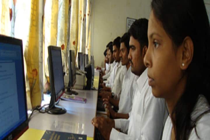 Rajmata Jijau Shikshan Prasarak Mandal's College of Pharmacy, Pune campus photo 4