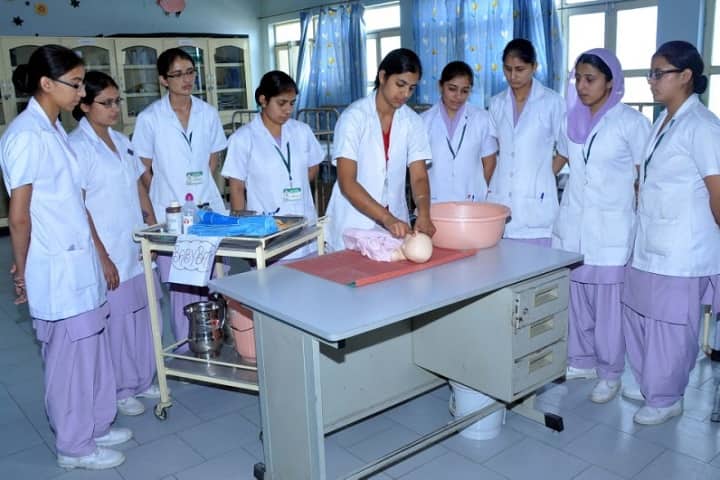 Guru Nanak College of Nursing, Dhahan Kaleran campus photo 4