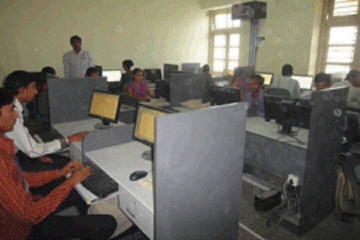 Smt MM Shah College of Education, Surendranagar campus photo 2