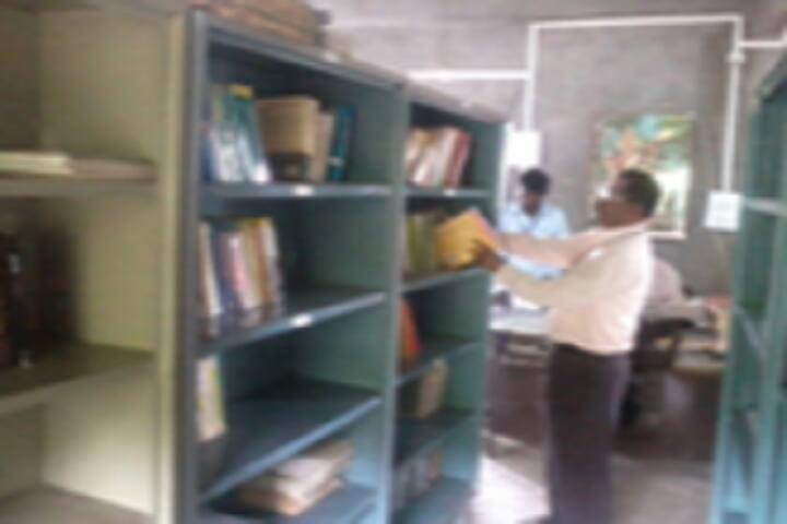 Late Annasaheb RD Deore Arts and Science College, Sakri campus photo 4