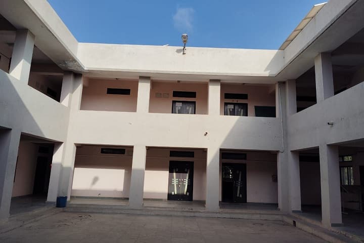 Maharavshri Lakhpatji Government Arts and Commerce College, Lakhpat campus photo 3