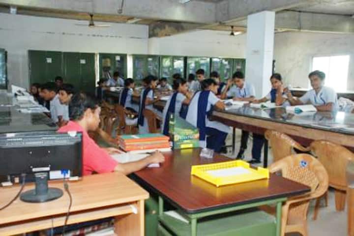 KMCT College of Nursing, Kozhikode campus photo 2