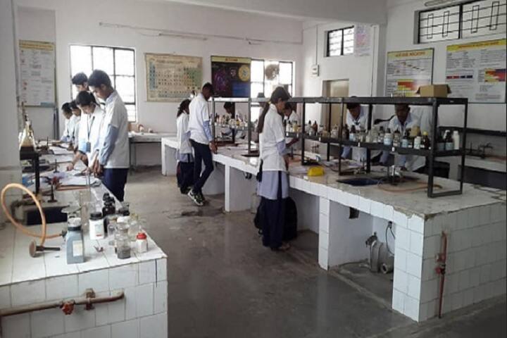 Yashvantrao Chavan College of Pharmacy, Ahmednagar campus photo 4