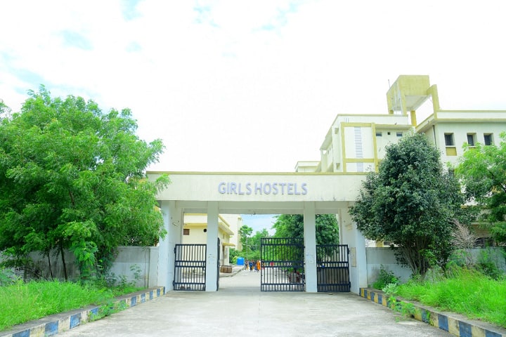 JNTUH University College of Pharmaceutical Sciences, Sultanpur campus photo 5