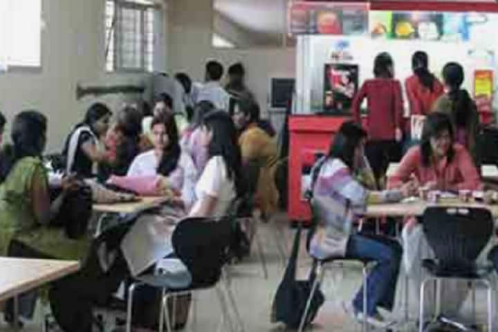 Institute of Pharmacy, Harish Chandra Post Graduate College, Varanasi campus photo 4