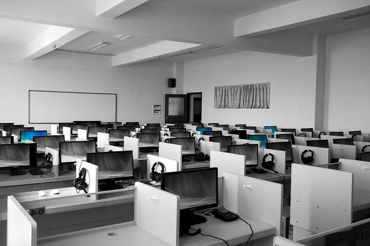 Mahrishi College of Pharmacy, Kaushambi campus photo 3