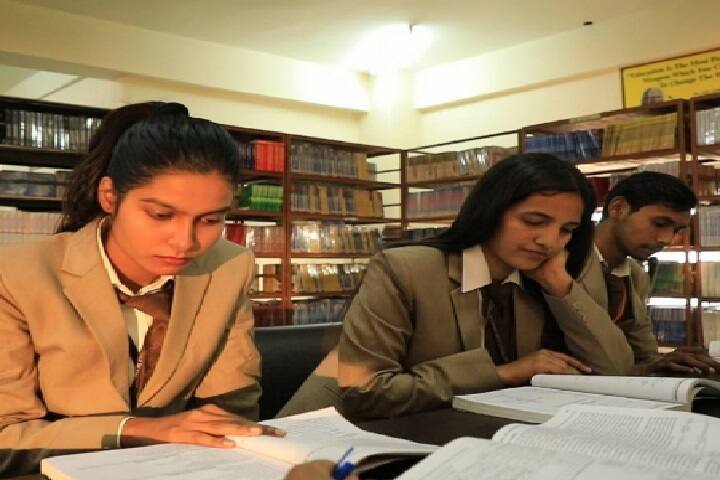 IIMT College of Management, Greater Noida campus photo 4