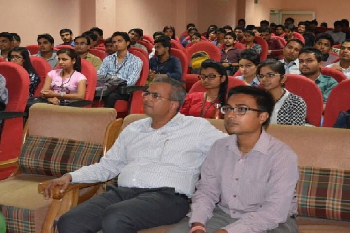 IIMT College of Management, Greater Noida campus photo 5