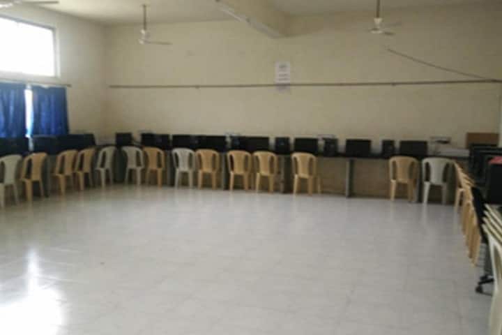 Shree HN Shukla Homeopathic Medical College and Hospital, Rajkot campus photo 6