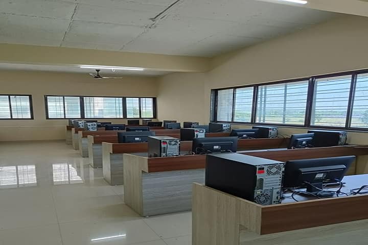 VSS Institute of Pharmacy, Badnapur campus photo 3