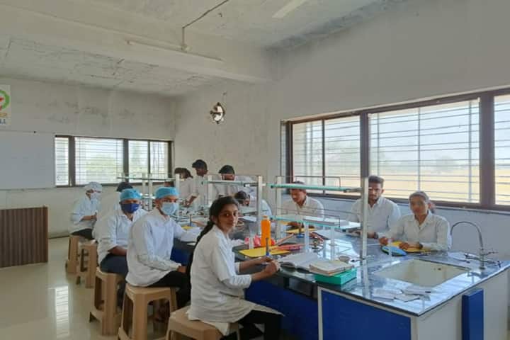VSS Institute of Pharmacy, Badnapur campus photo 4