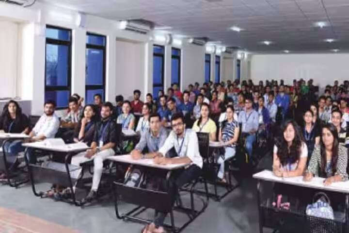 KSET Vadodara campus photo 2