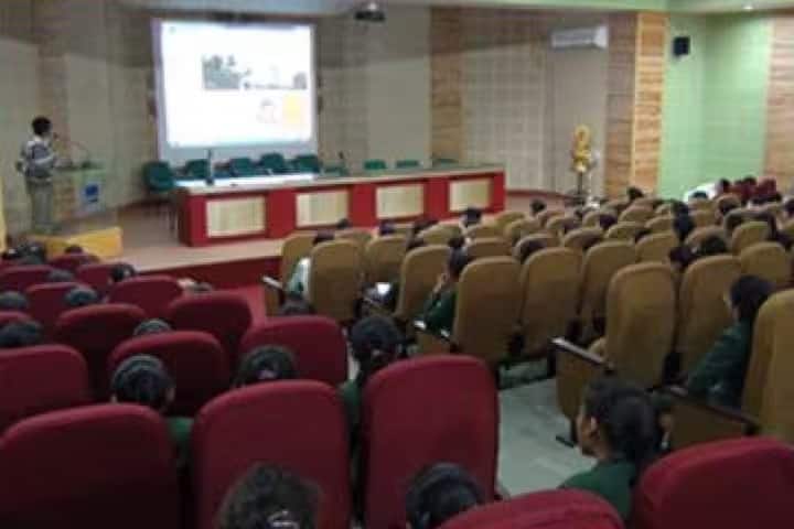 KSET Vadodara campus photo 3