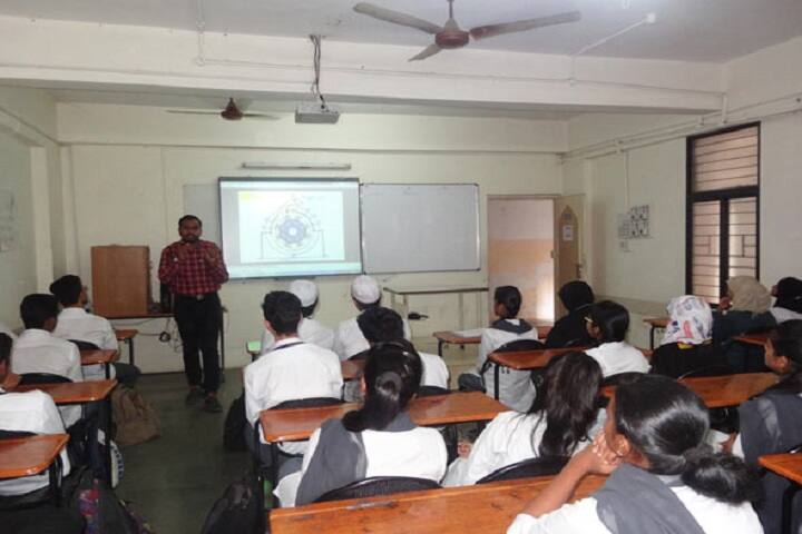 Maharashtra Cosmopolitan Education Society's Allana College of Pharmacy, Pune campus photo 4