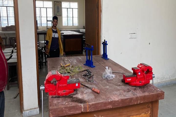 Mahatma Jyotiba Phule Government Polytechnic, Kaushambi campus photo 6