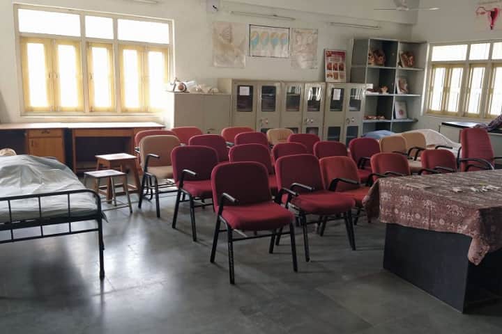 Government College of Nursing, Bhavnagar campus photo 5