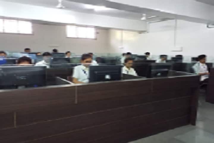 Marathwada Medical and Research Institutes Kamalnayan Bajaj Nursing College, Aurangabad campus photo 2