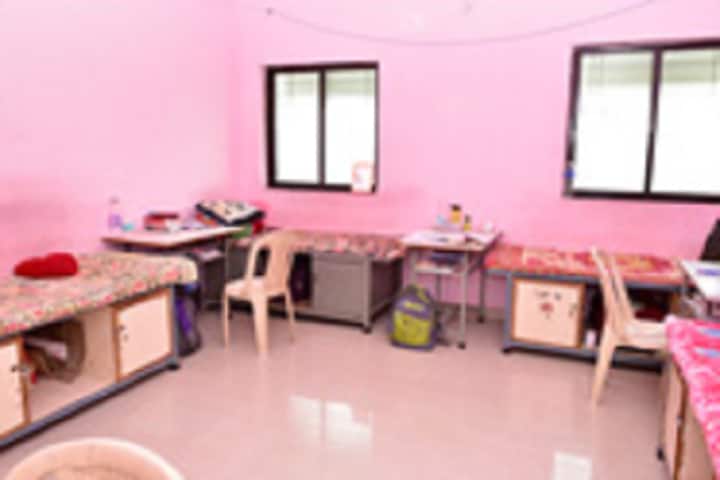 Vishal Junnar Seva Mandal's Vishal Institute of Pharmaceutical Education and Research, Pune campus photo 3