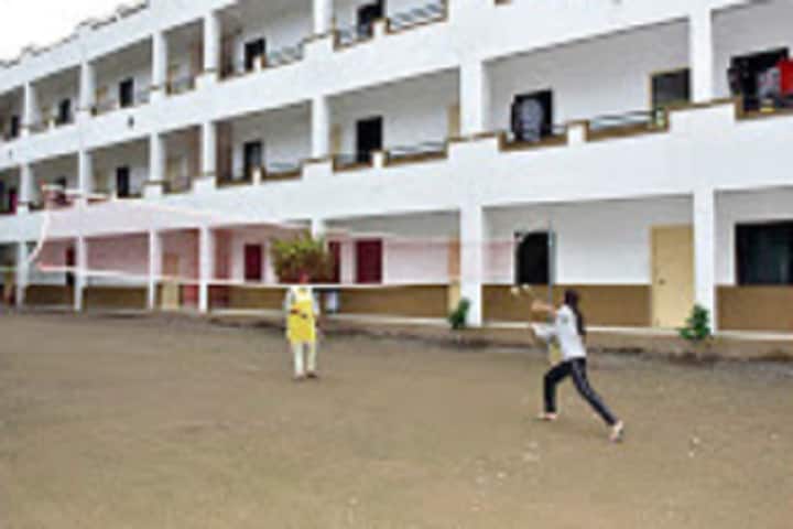 Vishal Junnar Seva Mandal's Vishal Institute of Pharmaceutical Education and Research, Pune campus photo 5