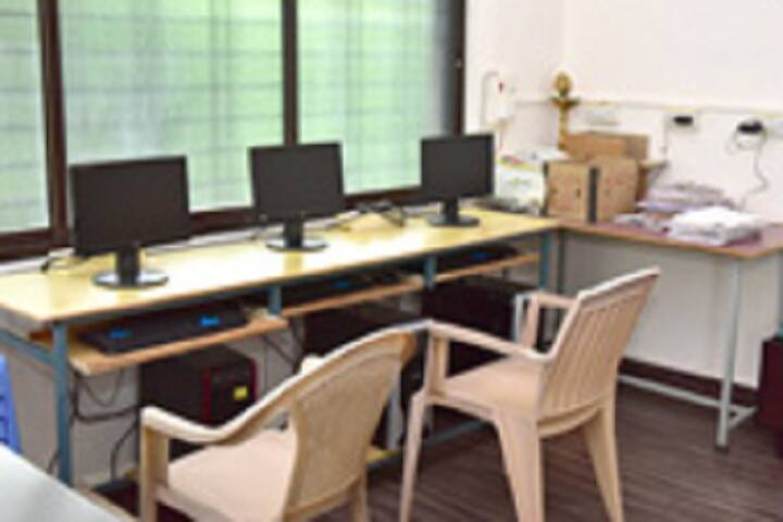 Vishal Junnar Seva Mandal's Institute of Pharmacy, Pune campus photo 4