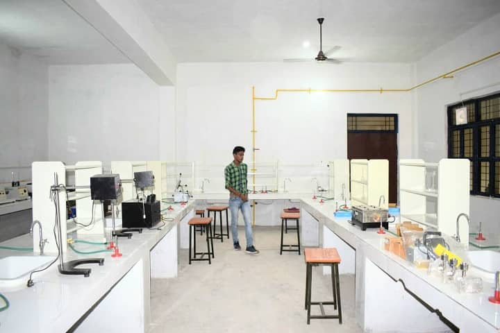 Krishak College of Pharmacy, Mirzapur campus photo 4