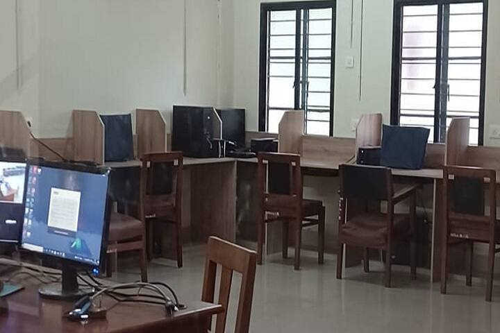 Government College of Nursing, Kozhikode campus photo 4