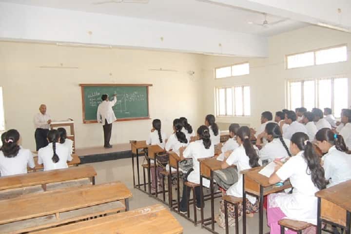 KLE Society's College of Pharmacy, Nipani campus photo 2
