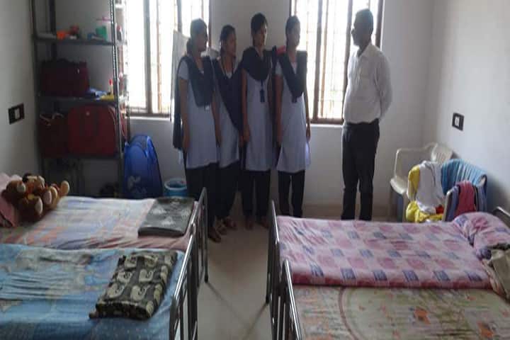 Maharajahs College of Pharmacy, Phool Baugh campus photo 3
