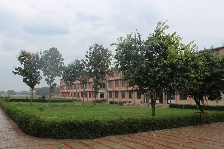 Vindhya Gurukul College of Pharmacy, Mirzapur campus photo 2
