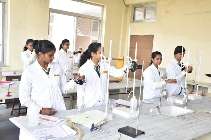 Vindhya Gurukul College of Pharmacy, Mirzapur campus photo 5