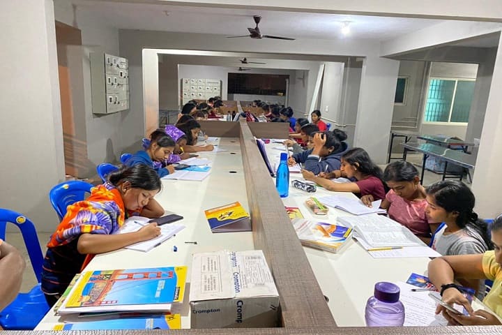 Medi Care institute of Nursing Science, Bengaluru campus photo 6