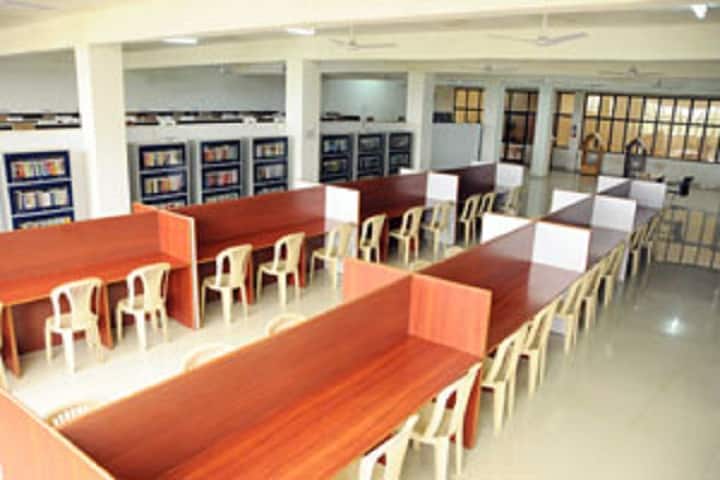 Vikrant Institute of Pharmacy, Indore campus photo 5