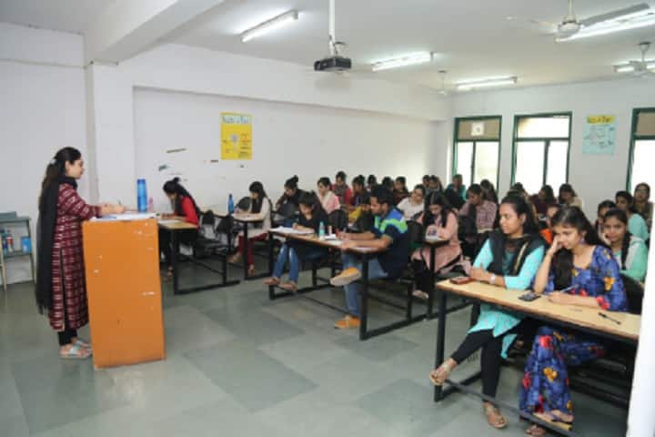 Institute of Vocational Studies, Awadh Centre of Education, New Delhi campus photo 2