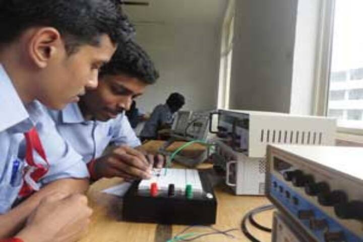 Vijnan Institute of Science and Technology, Ernakulam campus photo 3