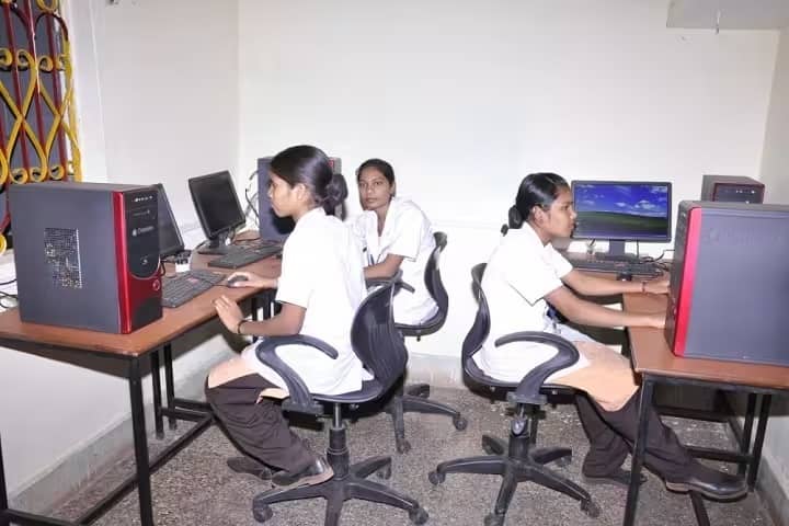 Maruti Institute of Nursing, Balod campus photo 2