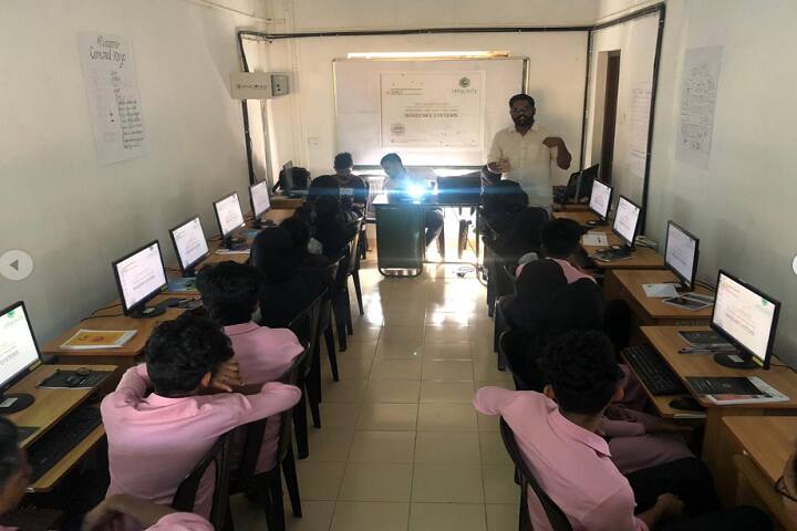 KMCT Arts and Science College, Kuttippuram campus photo 6