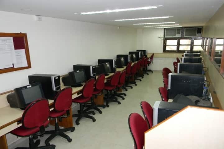 Shri Channabasaveshwar D Ed College, Hubli campus photo 3