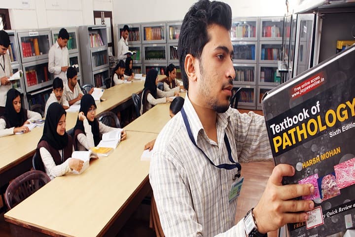 JDT Islam College of Pharmacy, Kozhikode campus photo 5