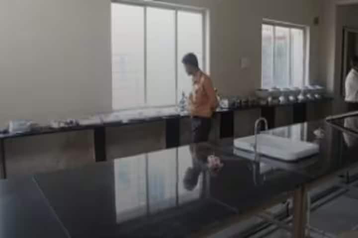 Sawkar Ayurvedic Medical College and Hospital, Satara campus photo 6
