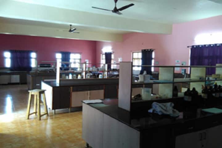 Jangaon Institute of Pharmaceutical Sciences, Jangaon campus photo 5
