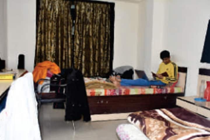 Lloyd School of Law, Greater Noida campus photo 3