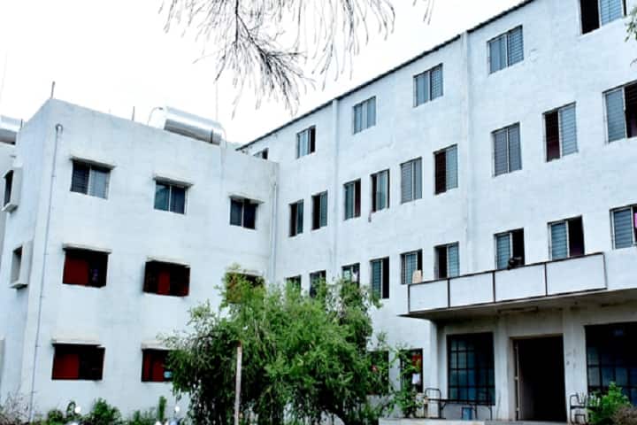 Shreemant Shivajiraje College of Horticulture, Phaltan campus photo 2