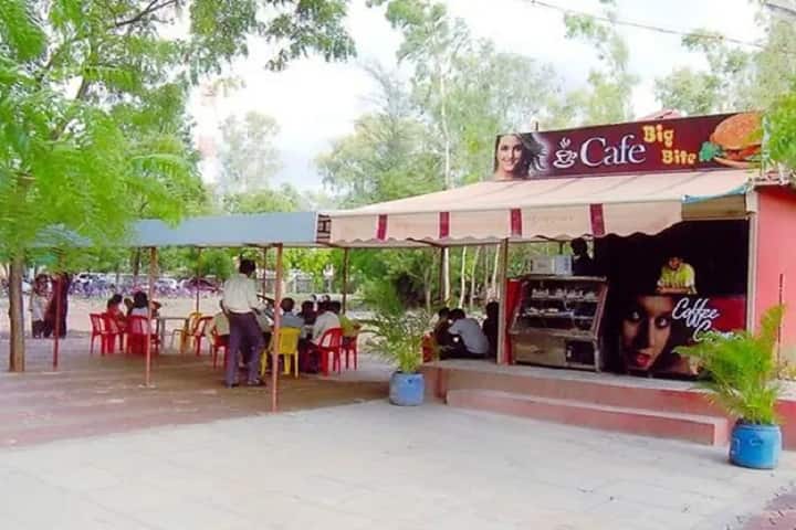 Sanjivani Ayurveda College and Research Center, Kopargaon campus photo 3
