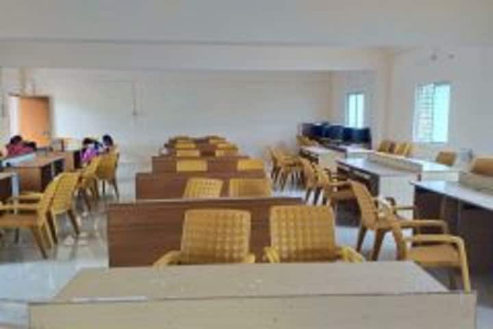 AGM Ayurveda Medical College and Hospital, Jamkhandi campus photo 4