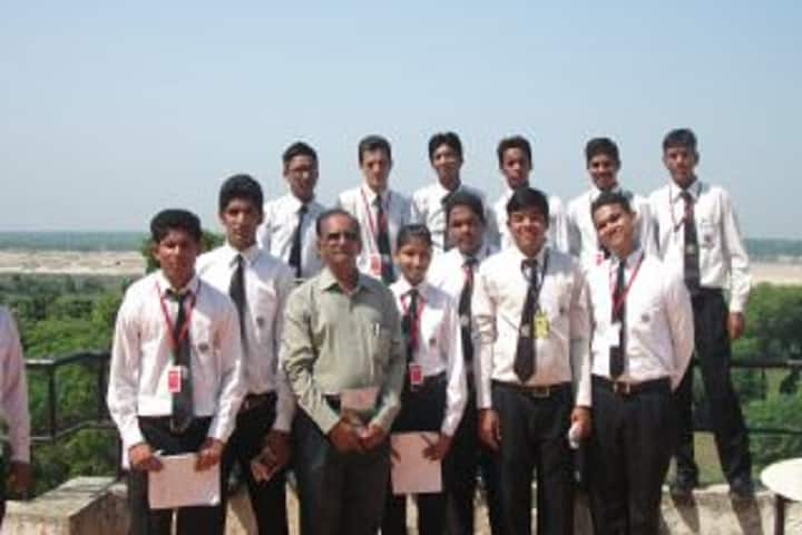 Gujarat Institute of Hotel Management, Vadodara campus photo 2
